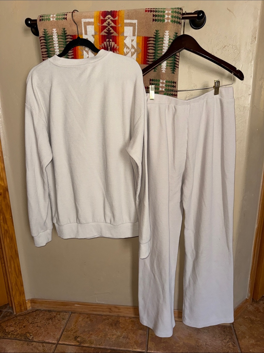 COMFRT-WAFFLE SET- SIZE LARGE- UNISEX ADULTS - Picture 7 of 7